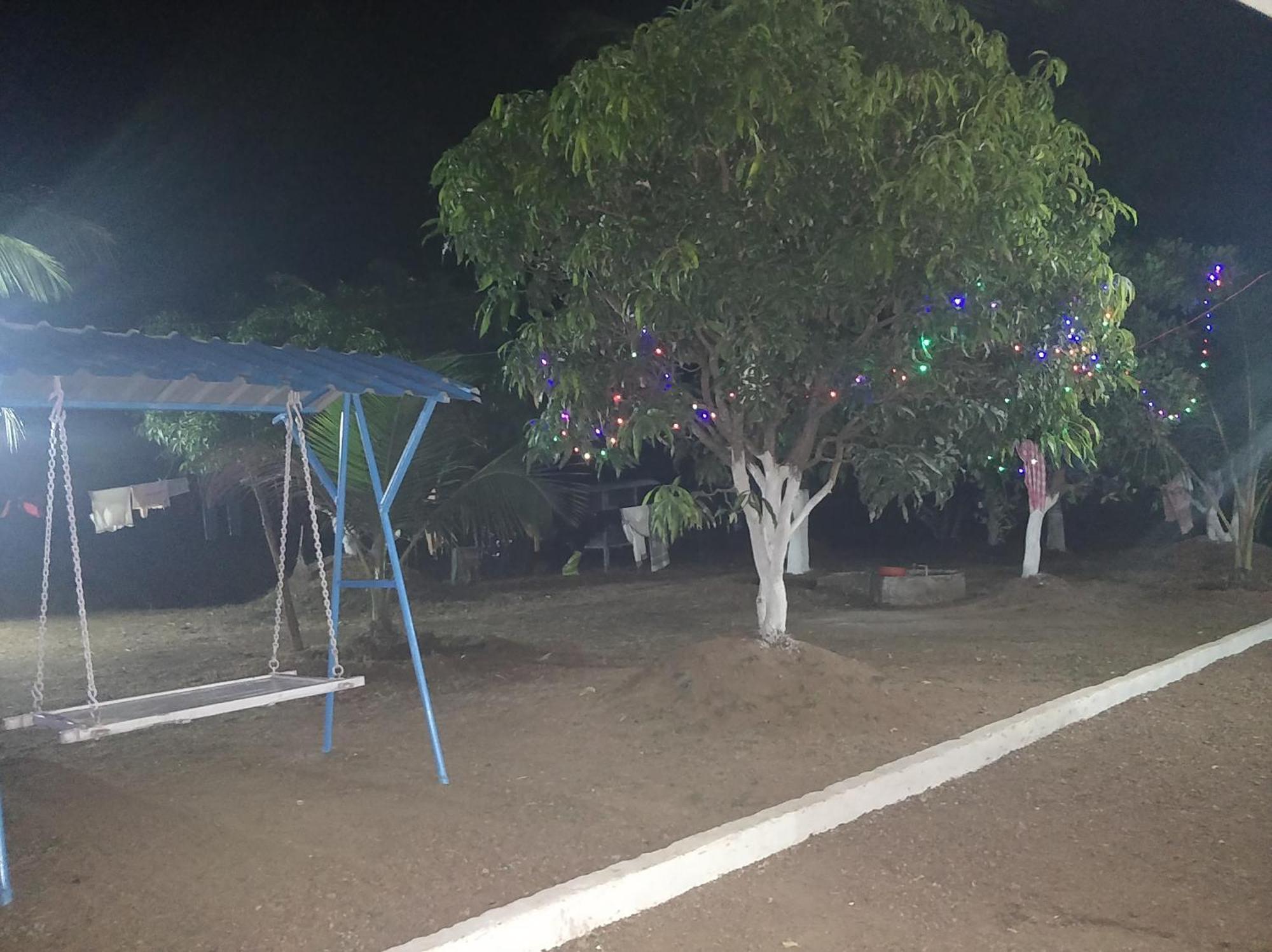 Shree Samarth Farmhouse Муруд Номер фото